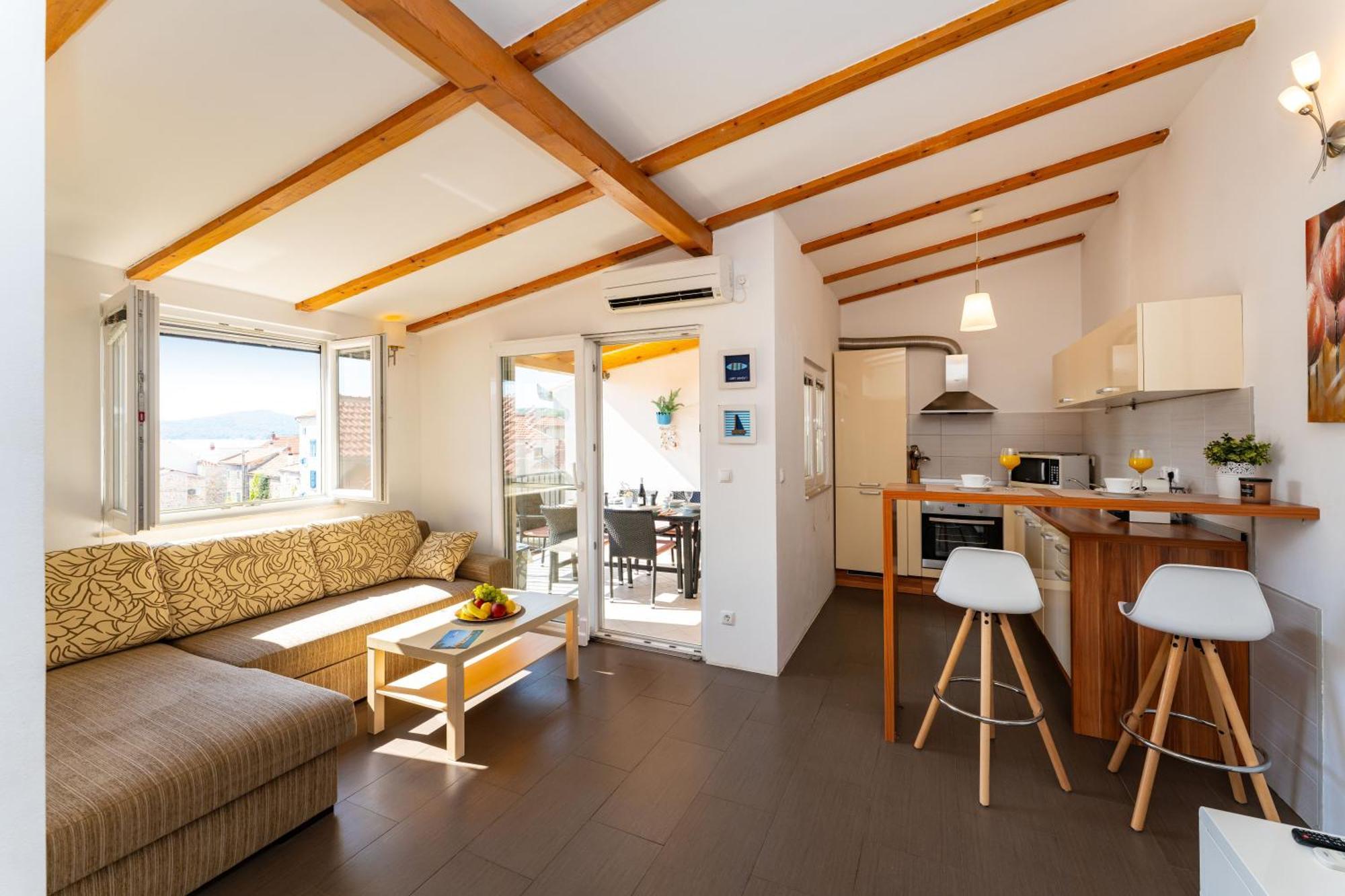 Apartmenthouse Ivana Betina  Esterno foto