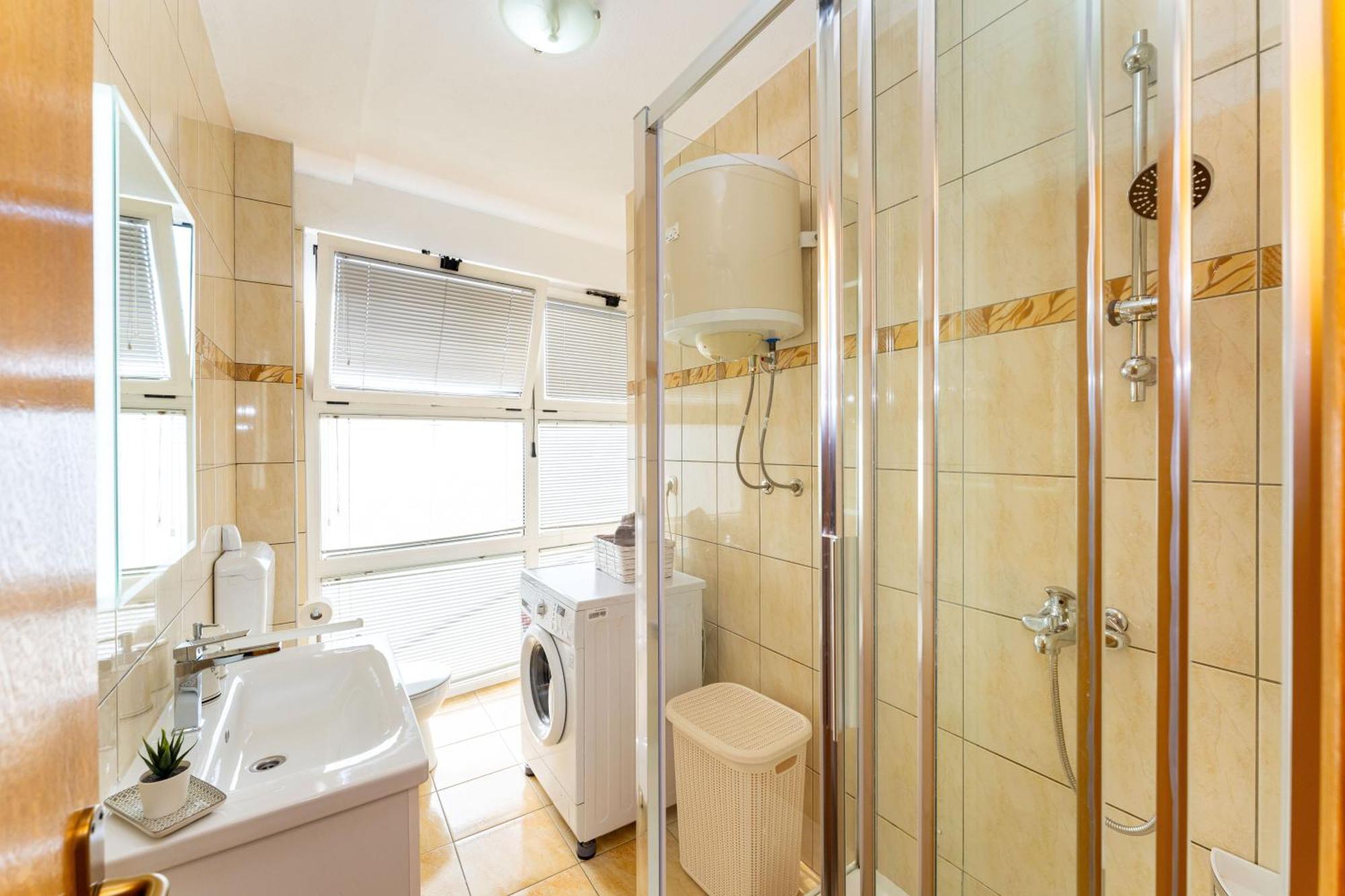 Apartmenthouse Ivana Betina  Esterno foto